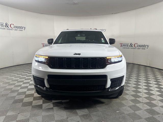 2024 Jeep Grand Cherokee L Altitude X 4x2 2024 Jeep Grand Cherokee L Altitude X 4x2