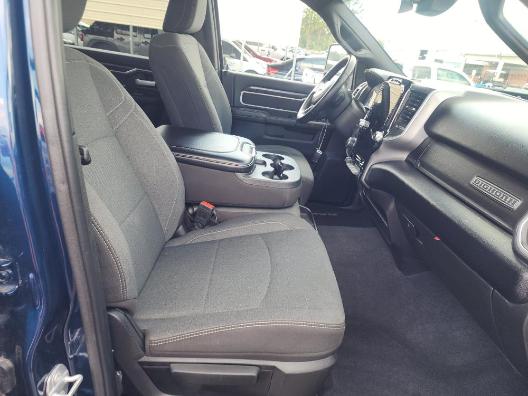 2024 RAM 2500 Big Horn Crew Cab 4x4 64 Box 2024 RAM 2500 Big Horn Crew Cab 4x4 64 Box