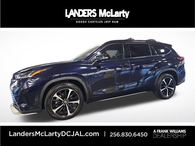 2022 Toyota Highlander XSE