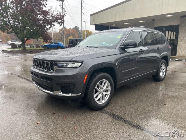 2023 Jeep Grand Cherokee L Laredo 4x4 2023 Jeep Grand Cherokee L Laredo 4x4