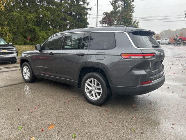 2023 Jeep Grand Cherokee L Laredo 4x4 2023 Jeep Grand Cherokee L Laredo 4x4