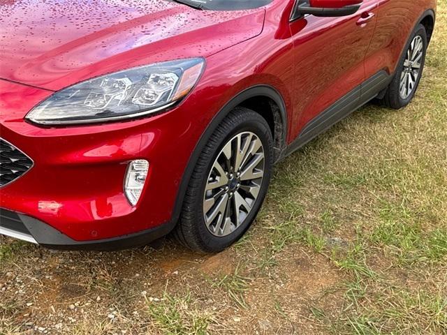 2020 Ford Escape Titanium Hybrid 2020 Ford Escape Titanium Hybrid