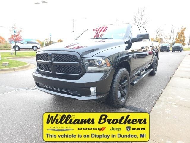 2017 RAM 1500 Night Crew Cab 4x4 57 Box
