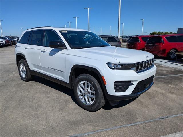 2025 Jeep Grand Cherokee GRAND CHEROKEE LAREDO X 4X2