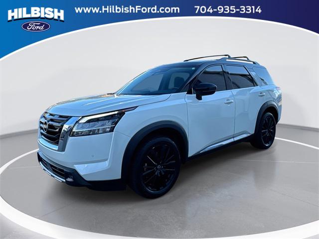 2023 Nissan Pathfinder Platinum FWD 2023 Nissan Pathfinder Platinum FWD