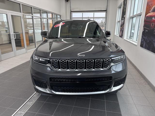 2022 Jeep Grand Cherokee L Summit 4x4 2022 Jeep Grand Cherokee L Summit 4x4