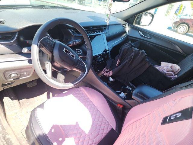 2024 Jeep Grand Cherokee L Altitude 4x4