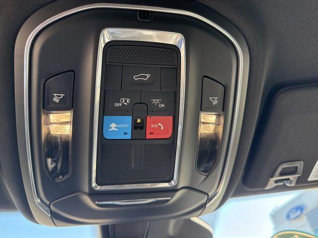 2024 Jeep Grand Cherokee L Altitude 4x4