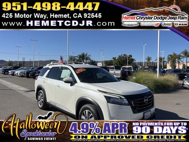 2022 Nissan Pathfinder SL 2WD 2022 Nissan Pathfinder SL 2WD