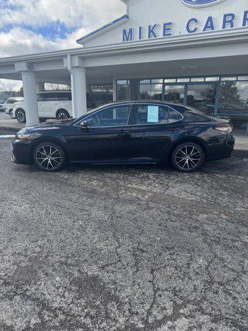 2022 Toyota Camry SE Nightshade Edition