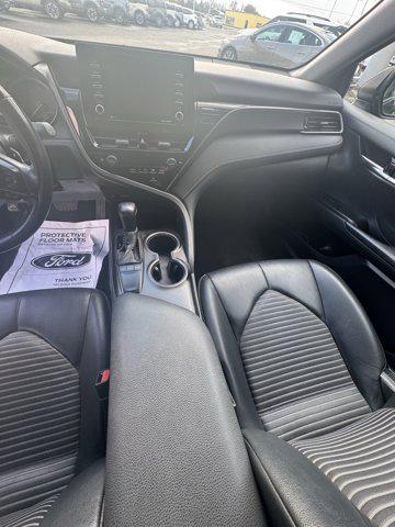 2022 Toyota Camry SE Nightshade Edition