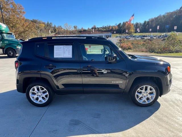 2018 Jeep Renegade Latitude 4x4 2018 Jeep Renegade Latitude 4x4