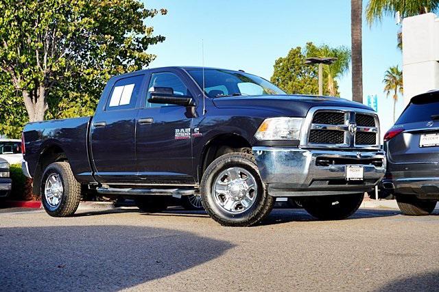 2017 RAM 2500 Tradesman Crew Cab 4x4 64 Box 2017 RAM 2500 Tradesman Crew Cab 4x4 64 Box