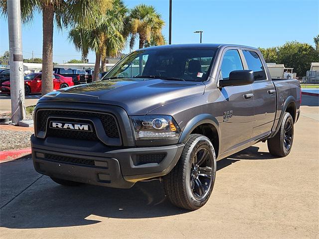 2024 RAM 1500 Classic Warlock Crew Cab 4x4 57 Box 2024 RAM 1500 Classic Warlock Crew Cab 4x4 57 Box