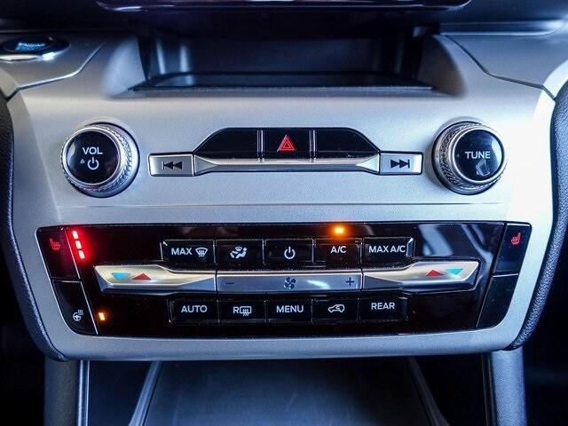 2022 Ford Explorer XLT 2022 Ford Explorer XLT