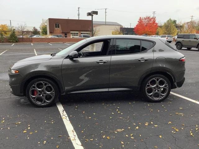 2024 Alfa Romeo Tonale Veloce EAWD 2024 Alfa Romeo Tonale Veloce EAWD