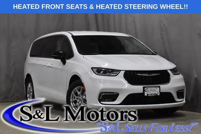 2024 Chrysler Pacifica Touring L 2024 Chrysler Pacifica Touring L