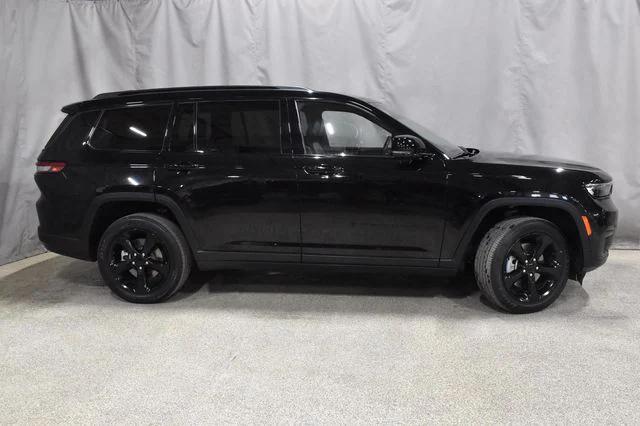 2023 Jeep Grand Cherokee L Altitude 4x4 2023 Jeep Grand Cherokee L Altitude 4x4