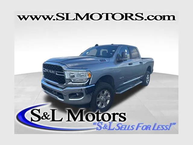 2024 RAM 2500 Big Horn Crew Cab 4x4 64 Box 2024 RAM 2500 Big Horn Crew Cab 4x4 64 Box