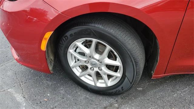 2024 Chrysler Pacifica Touring L 2024 Chrysler Pacifica Touring L