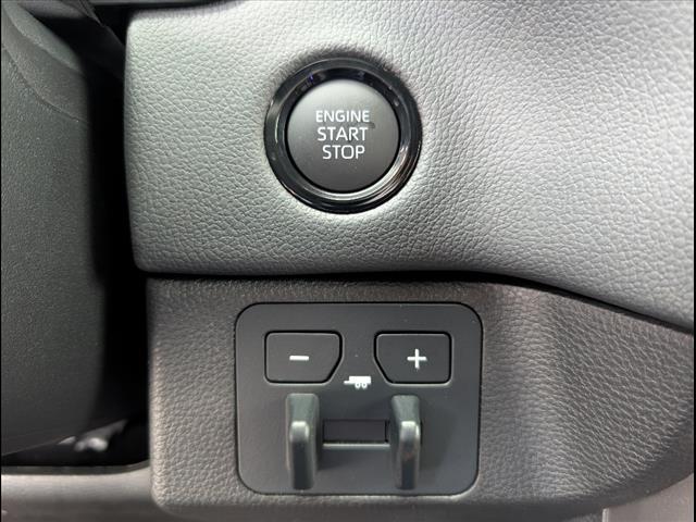 2026 Toyota Tundra Limited CrewMax 5.5' Bed