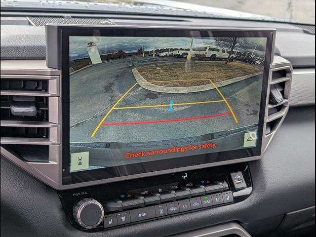 2026 Toyota Tundra Limited CrewMax 5.5' Bed