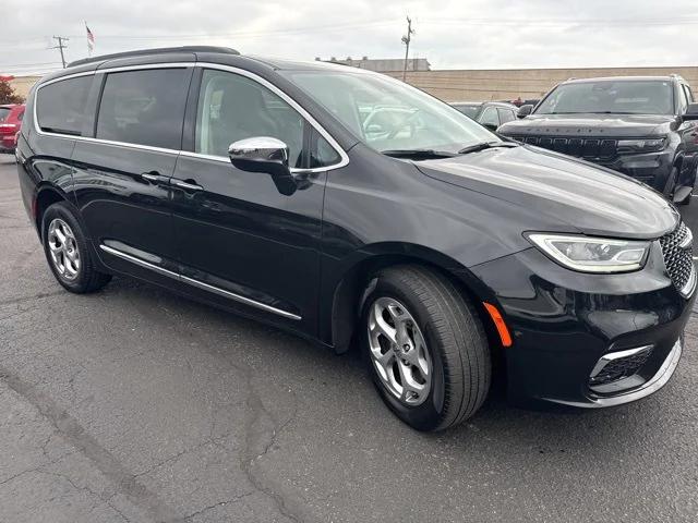 2023 Chrysler Pacifica Limited AWD 2023 Chrysler Pacifica Limited AWD