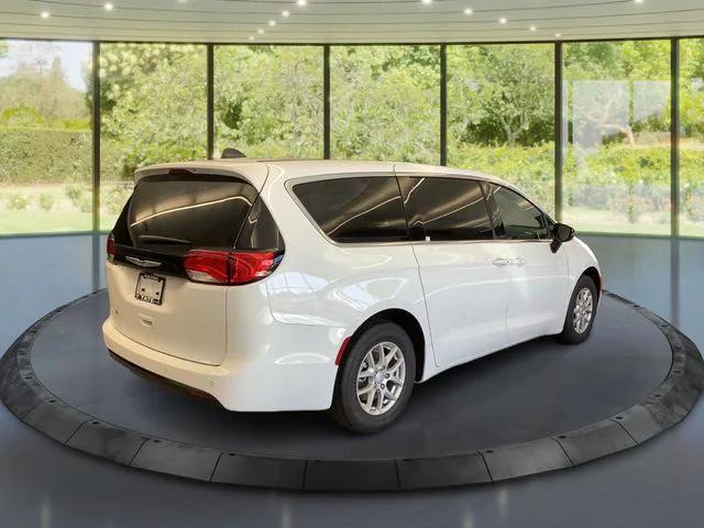 2026 Chrysler Voyager VOYAGER LX 2026 Chrysler Voyager VOYAGER LX