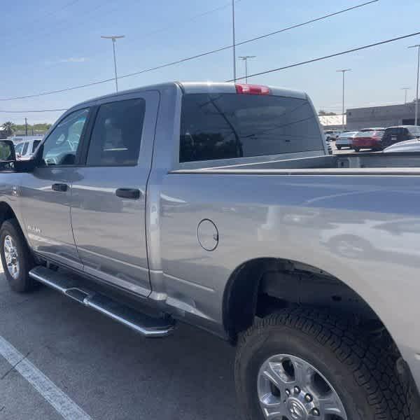 2023 RAM 2500 Big Horn Crew Cab 4x4 64 Box