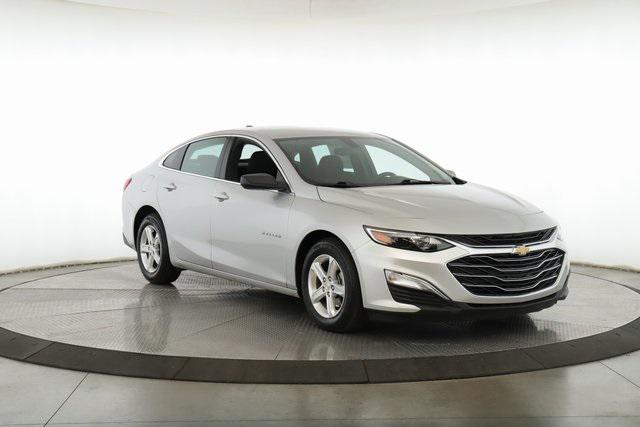 2021 Chevrolet Malibu FWD 1FL 2021 Chevrolet Malibu FWD 1FL
