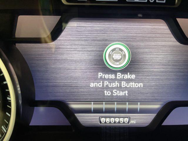 2020 RAM 1500 Laramie Crew Cab 4x4 57 Box 2020 RAM 1500 Laramie Crew Cab 4x4 57 Box