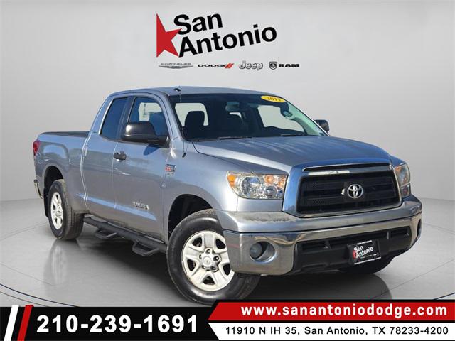2011 Toyota Tundra Grade 5.7L V8 2011 Toyota Tundra Grade 5.7L V8