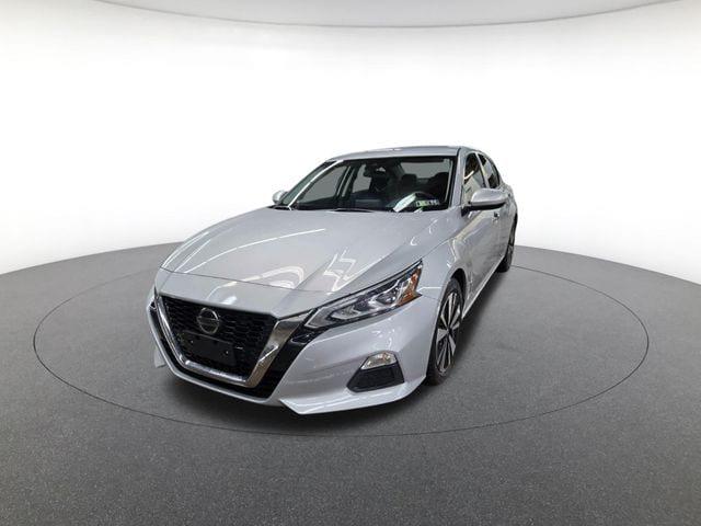 2022 Nissan Altima SV FWD