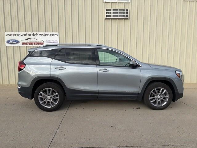 2024 GMC Terrain AWD SLT