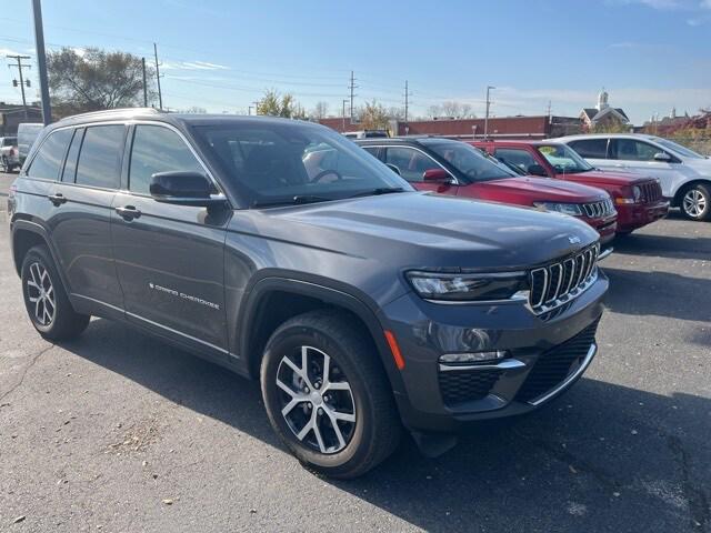 2023 Jeep Grand Cherokee Limited 4x4 2023 Jeep Grand Cherokee Limited 4x4