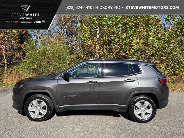 2022 Jeep Compass Latitude FWD 2022 Jeep Compass Latitude FWD