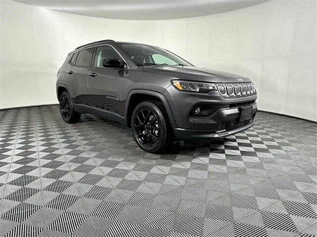 2022 Jeep Compass Latitude Lux 4x4 2022 Jeep Compass Latitude Lux 4x4