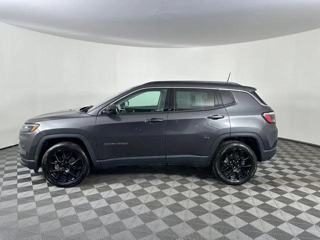 2022 Jeep Compass Latitude Lux 4x4