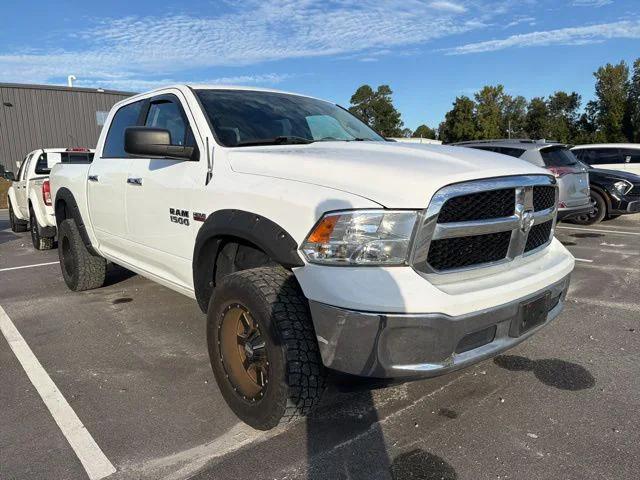 2017 RAM 1500 SLT Crew Cab 4x4 57 Box 2017 RAM 1500 SLT Crew Cab 4x4 57 Box