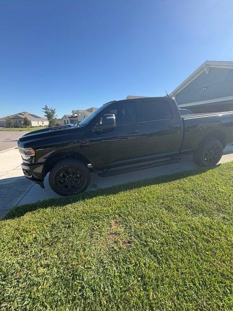 2024 RAM 2500 Laramie Crew Cab 4x4 64 Box