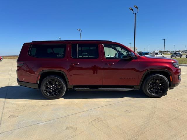 2024 Wagoneer Wagoneer L Series II Carbide 4x4 2024 Wagoneer Wagoneer L Series II Carbide 4x4