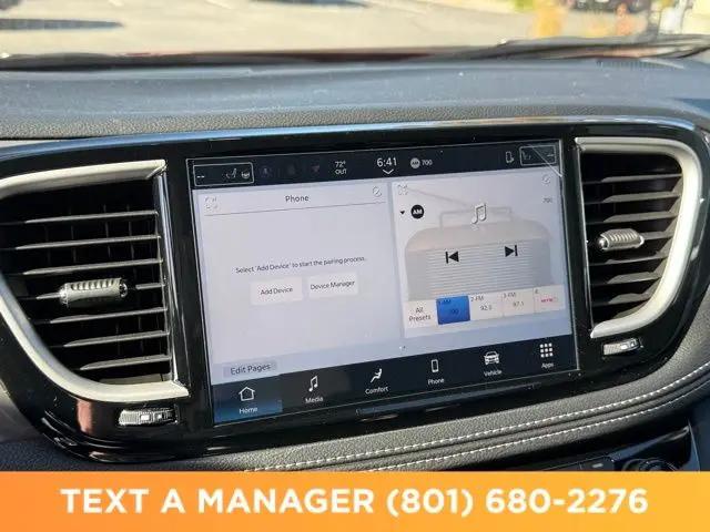 2026 Chrysler Pacifica Select AWD
