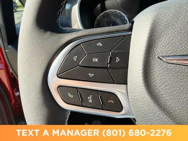 2026 Chrysler Pacifica Select AWD