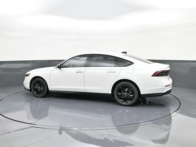 2025 Honda Accord Sedan SE