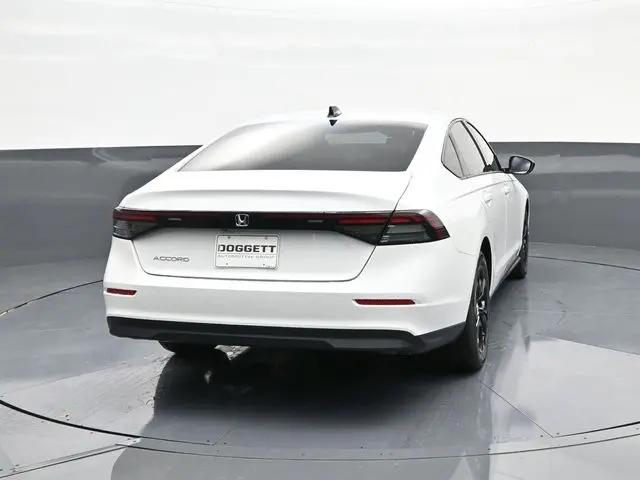 2025 Honda Accord Sedan SE