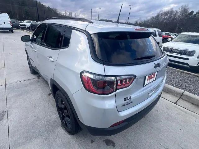 2026 Jeep Compass Latitude Altitude