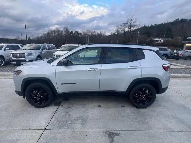 2026 Jeep Compass Latitude Altitude