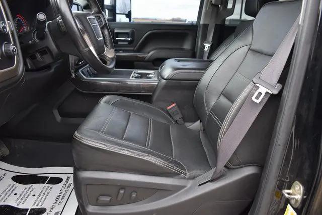 2016 GMC Sierra 2500HD Denali
