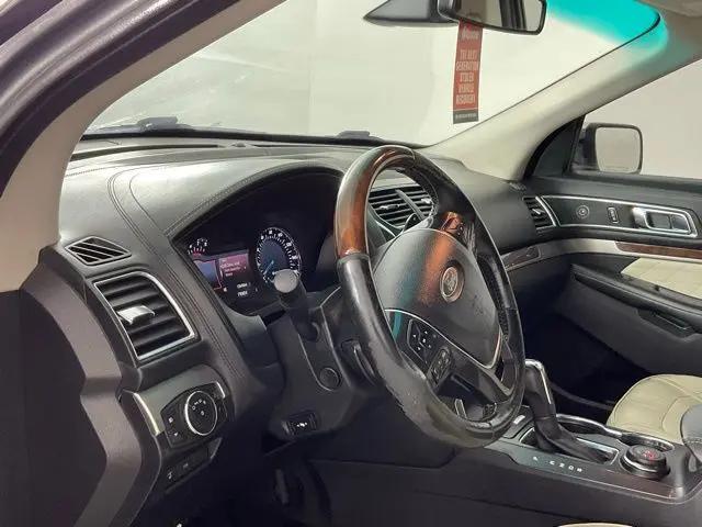 2017 Ford Explorer Platinum