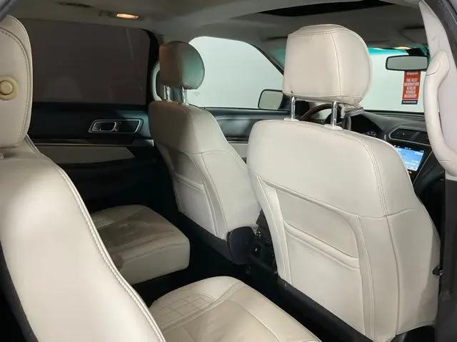 2017 Ford Explorer Platinum